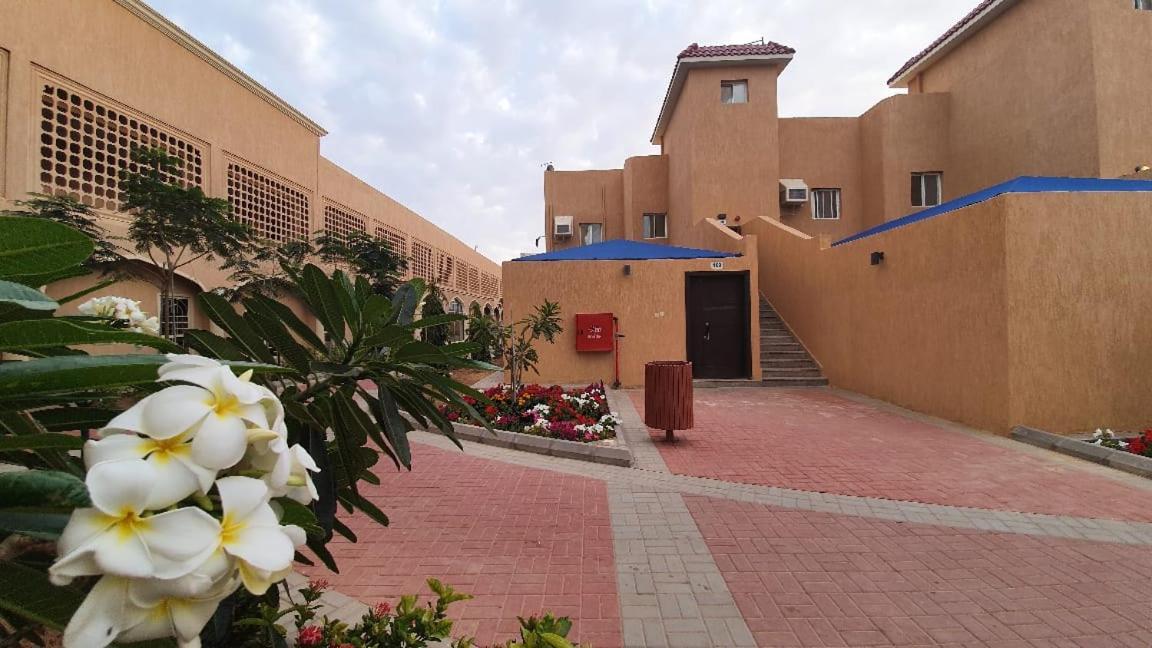 Dolphin Beach Resort Yanbu Exterior foto